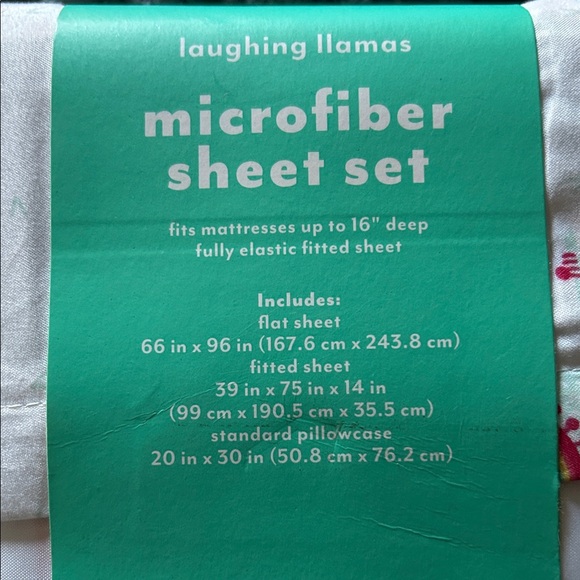 Pillowfort Microfiber Twin Sheet Set - Colorful Llamas - Picture 3 of 6